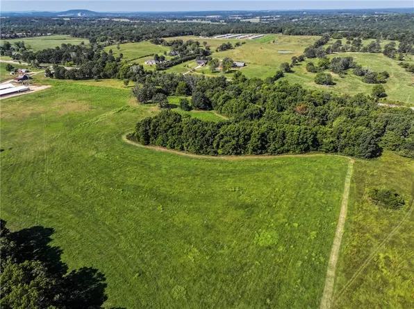 59 Highway, Summers, AR 72769
