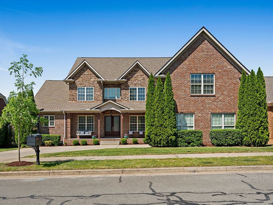 1st image of 316 Whitewater Way