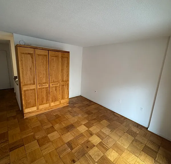 1718 P St NW #218 — Photo 3