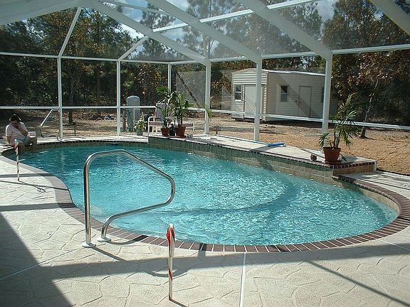 Solar Heated Salt System Poo