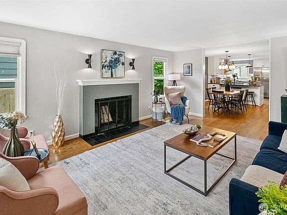 4th image of 8353 20th Avenue NW