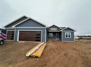 3570 113th St, Chippewa Falls, WI 54729