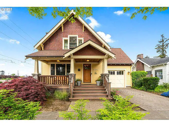 183 SE 7th Ave photo 1