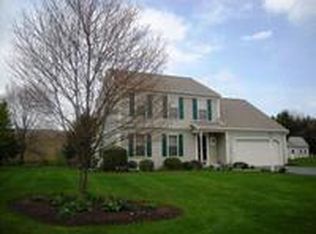 343 Squire Ln, Lititz, PA 17543