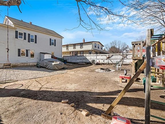 3rd image of 14 Highland Ave