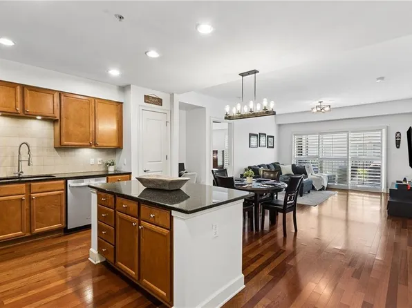 200 River Vista Dr Unit 428, Sandy Springs, GA 30350