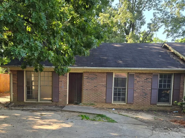 323 E Blackstock Rd APT 8, Spartanburg, SC 29301