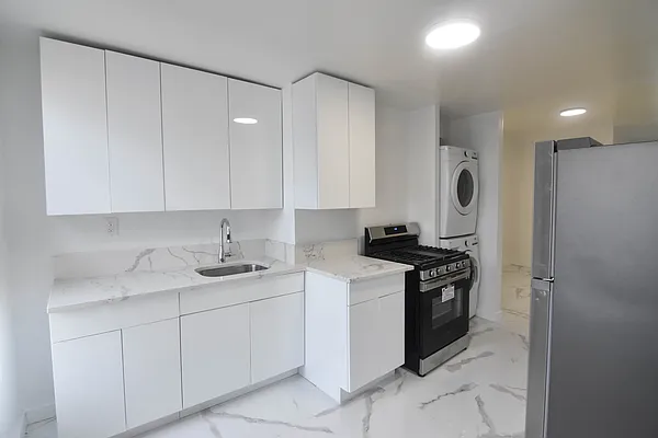 Rented by The Agency | media 1