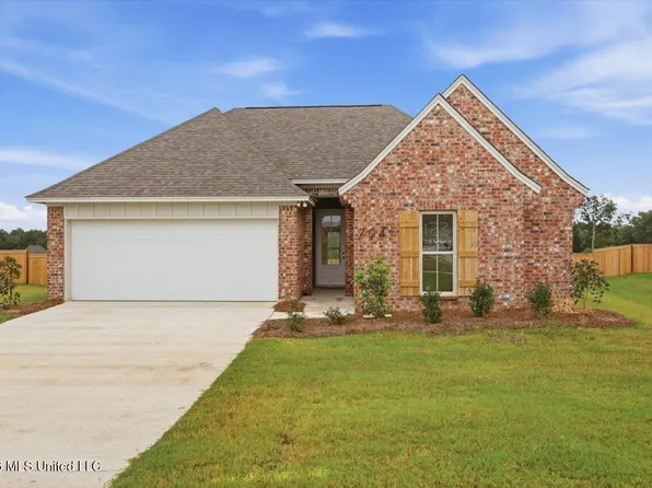 704 Kathleen Dr, Canton, MS 39046