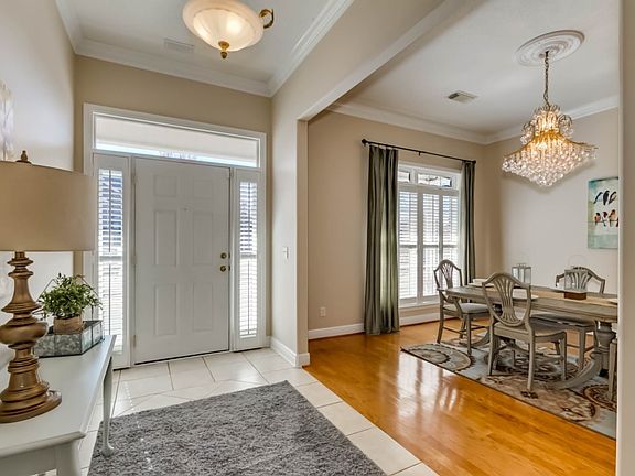 2nd image of 1894 Gaineswood Pl