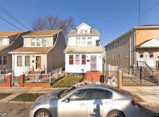 18829 120th Rd, Saint Albans, NY 11412