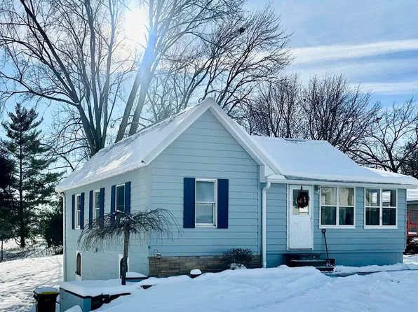 307 E Clinton St, Auburn, IN 46706