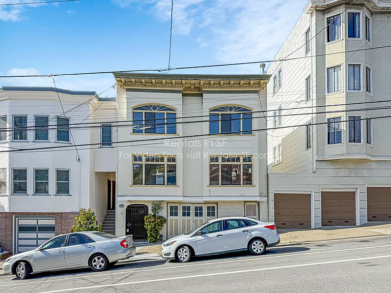 1924 Cabrillo St #2 — Photo 1