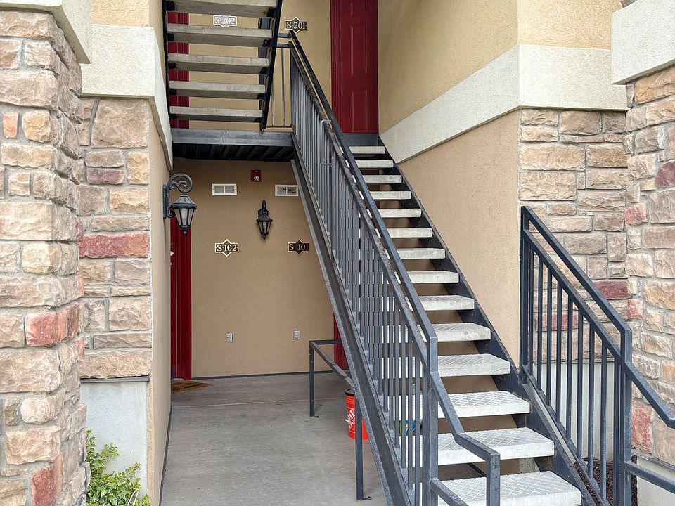 1st image of 1202 W 110 N APT 101
