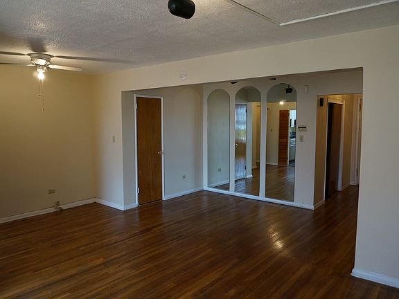 5th image of 836 Tilden St APT 6E