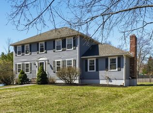 44 Wilshire Cir, Dracut, MA 01826