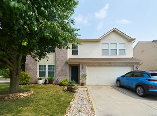 830 Daybreak Dr, Avon, IN 46123