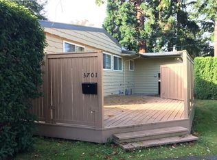 3705 90th Ave SE, Mercer Island, WA 98040