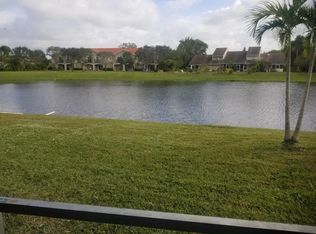 1414 Riverside Cir, West palm beach, FL 33414