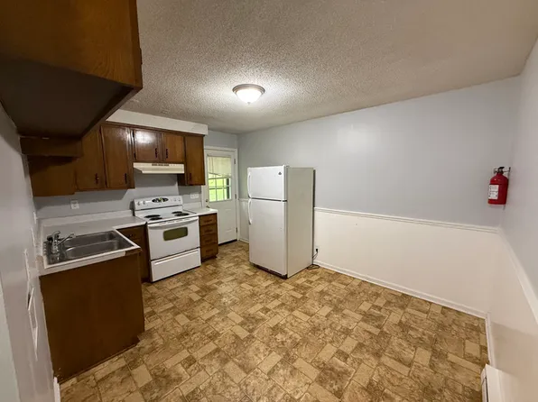 79 W Fork Dr, Clarksville, TN