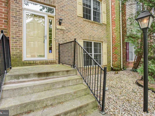 1153 Lindsay Ln, Hagerstown, MD 21742