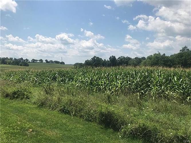 2nd image of 9798 Jacktown Rd