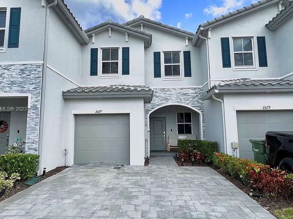 1st image of 2677 SE 13th Ct #2677