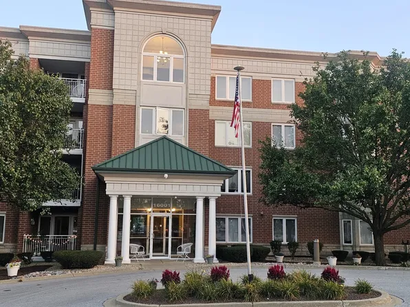 16001 S 88th Ave Unit 202, Orland Park, IL 60462