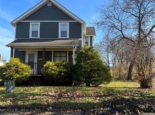 411 N Cedar Ave, Niles, OH