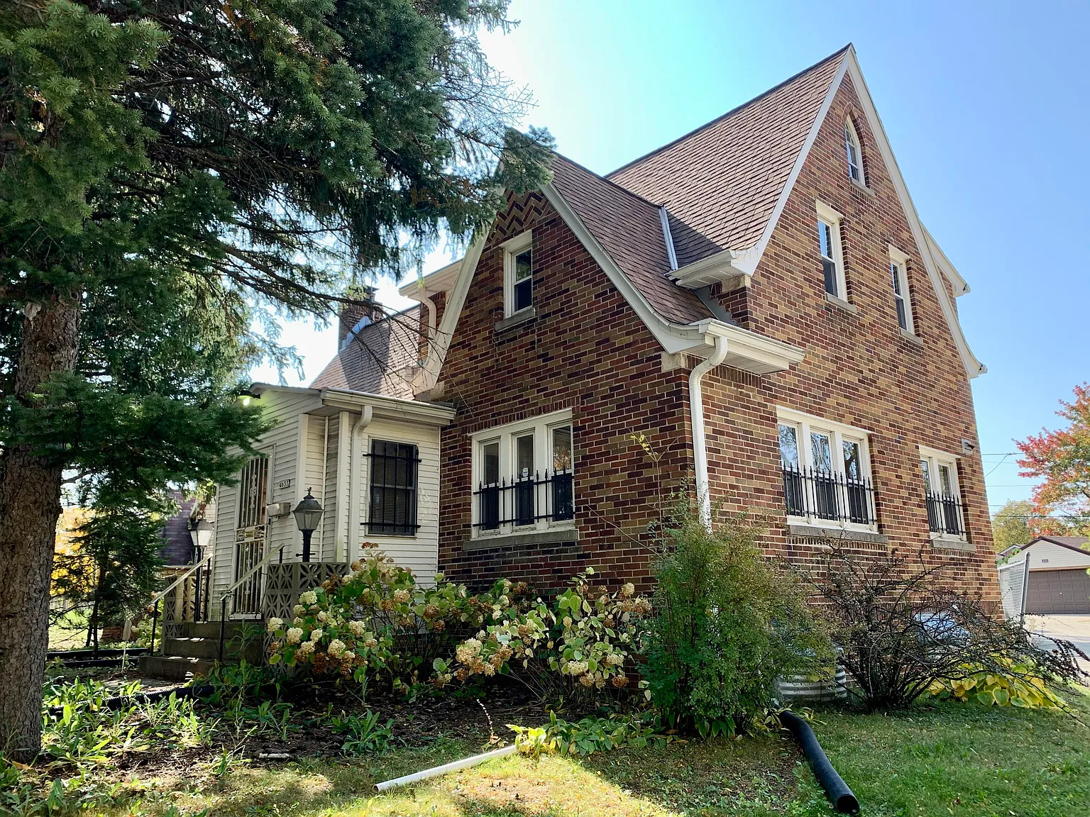 4633 N 65th St photo 1