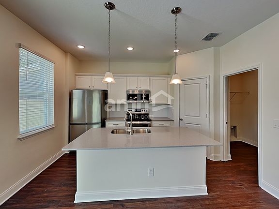 5th image of 6206 Little Bluff Cir