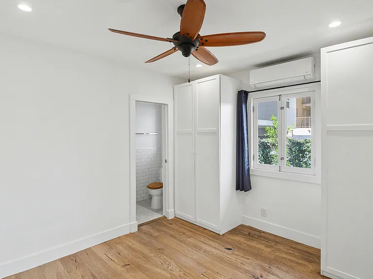 6609 Leland Way — Photo 5