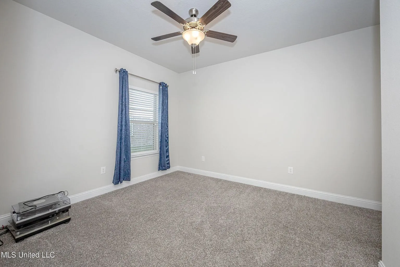 1070 Brackish Place - 1 — Photo 2