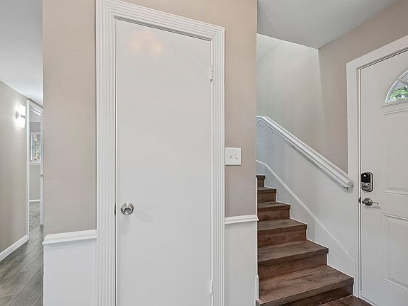 2nd image of 6013 Shelton St