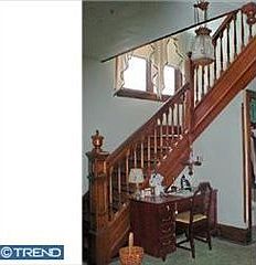 3rd image of 126 Pine St