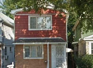 43-19 164th St #2, Flushing, NY 11358