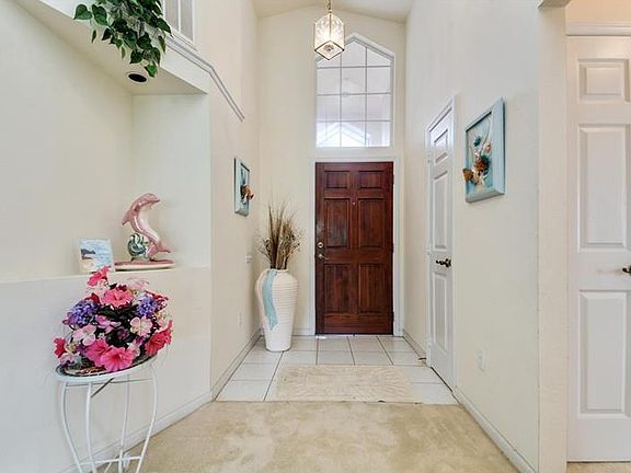3rd image of 3301 Santa Monica Dr