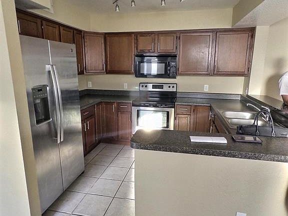 3rd image of 13803 FAIRWAY ISLAND DRIVE #1618