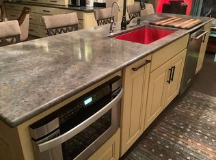 4322 Tillson Rd, Wilmington, NC 28412