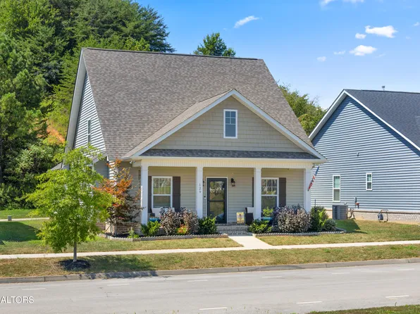 129 Boysenberry Dr, Oak Ridge, TN 37830