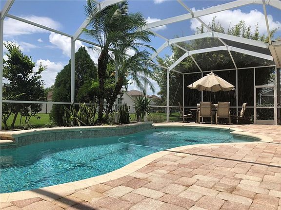 2nd image of 4304 Waterford Landing Dr