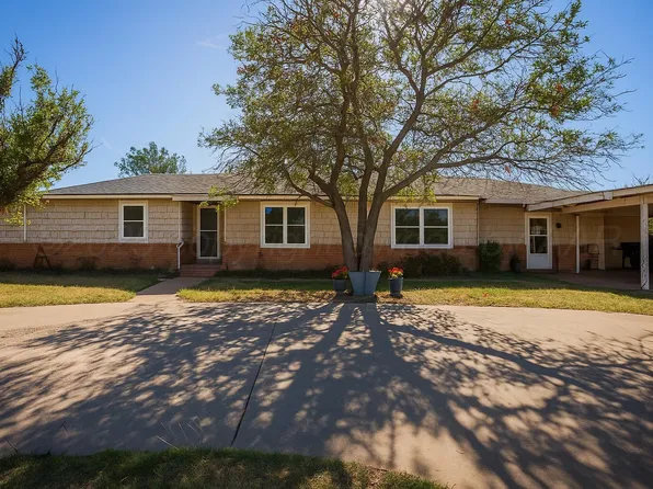 50 Fannin Dr, Tulia, TX 79088