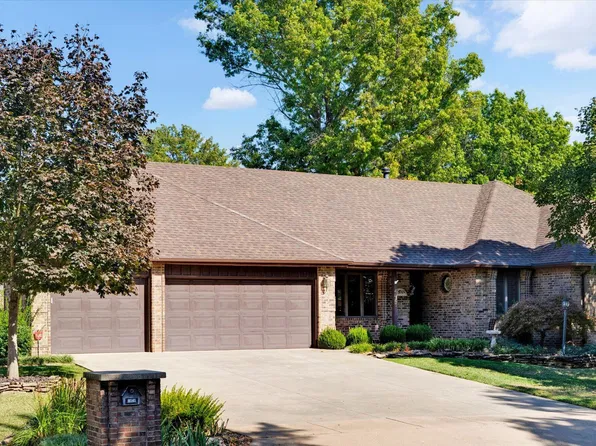 4045 E Linwood Street, Springfield, MO 65809