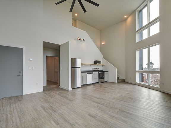 5th image of 518 Madison St #413