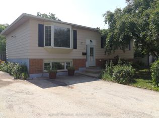 22 Miller Rd, Oakville, ON L6H1J6