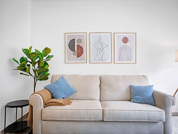 4th image of 301 86th St #301/1