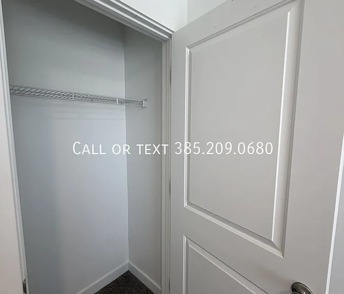 953 W Fox Run Ave — Photo 18