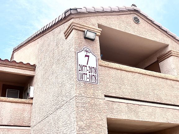 3rd image of 1150 N Buffalo Dr APT 1077