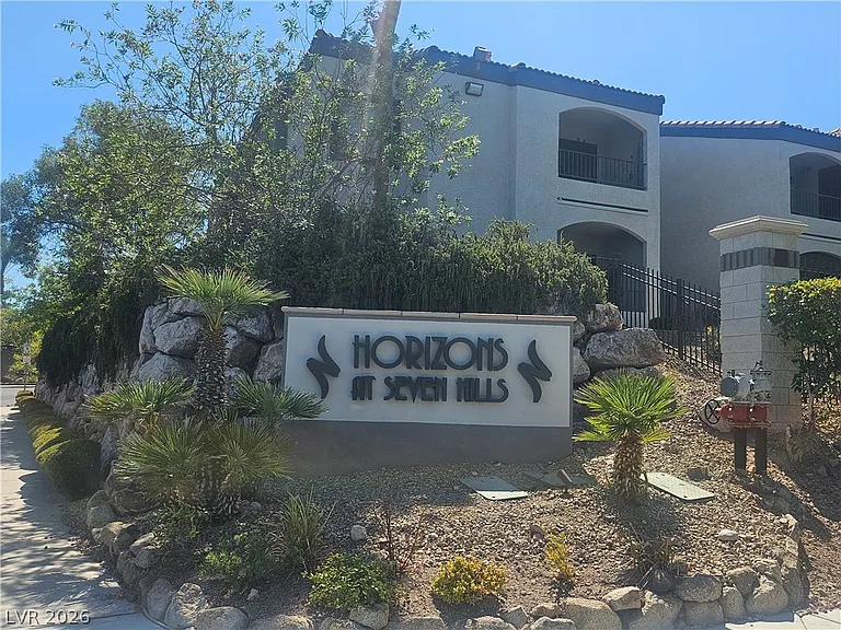 950 Seven Hills Dr #413 — Photo 2