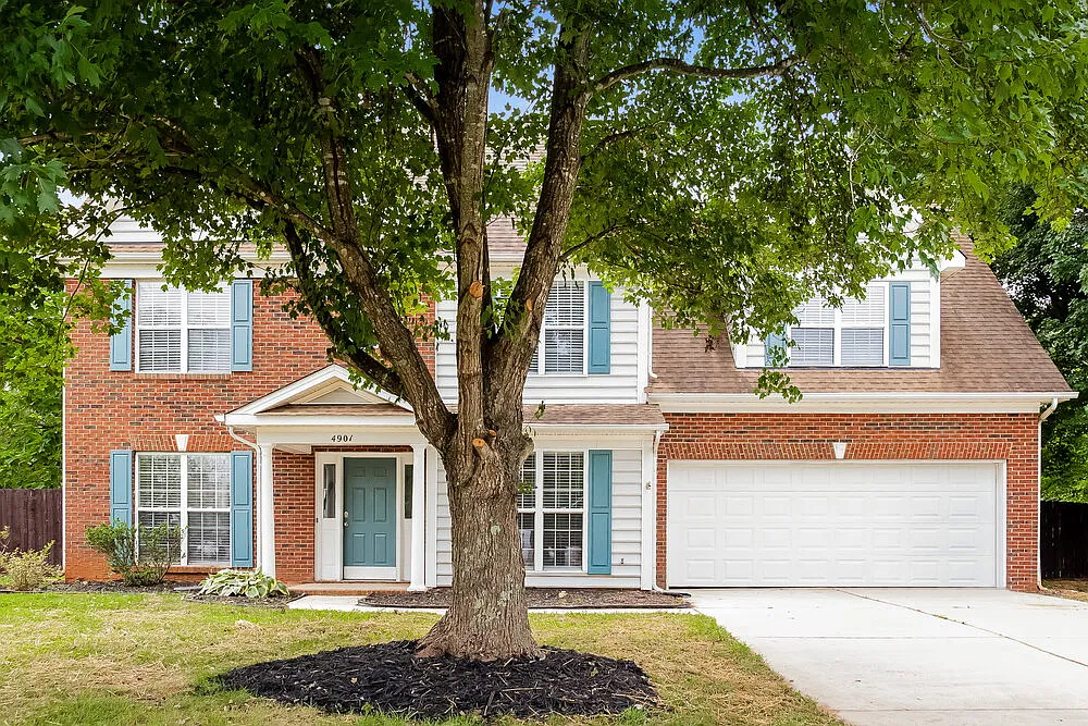 4 bed, 2.5 bath, 1860 sqft, $3,160 — Photo 1